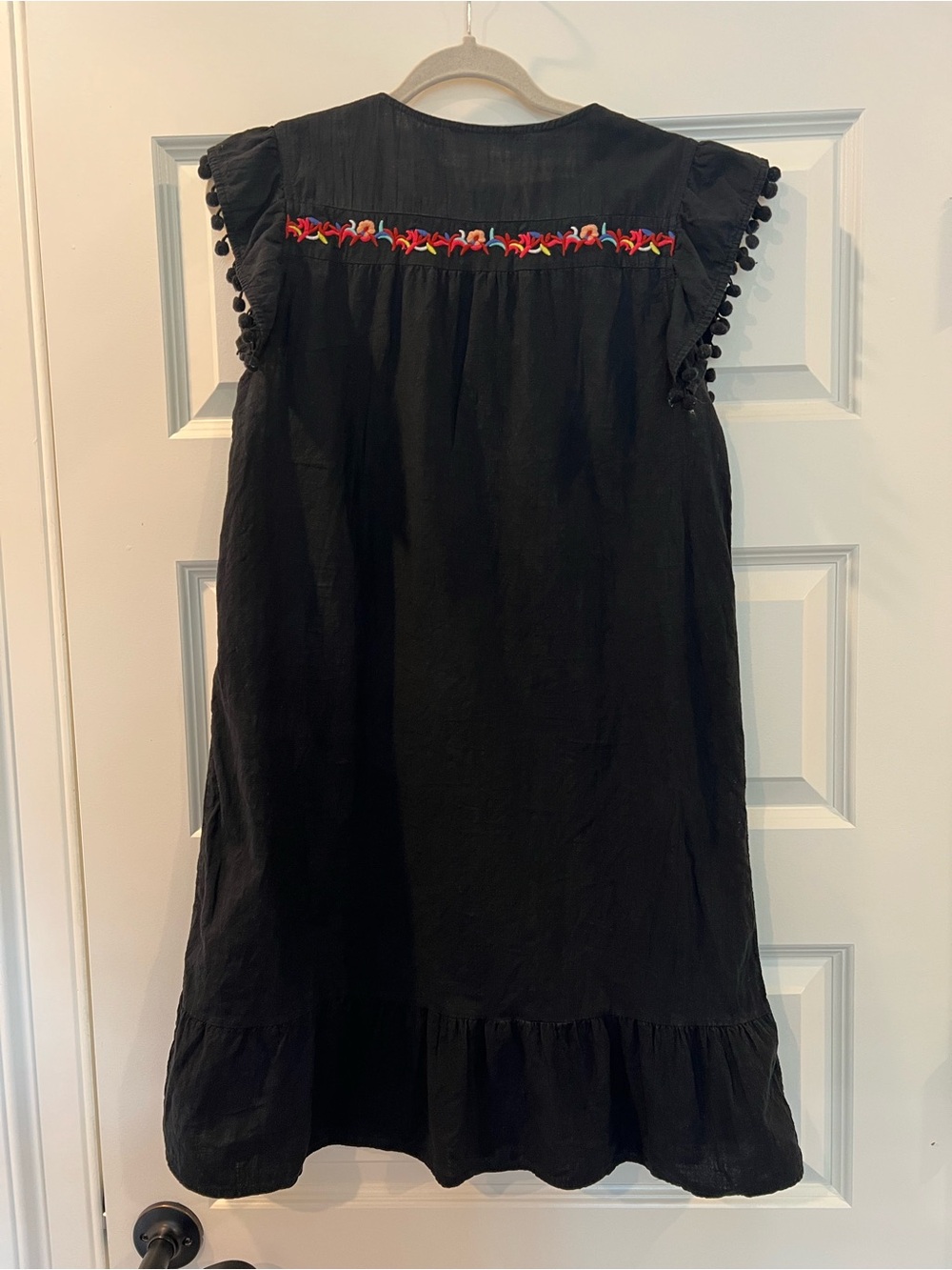 Kirundo Black Floral Embroidered Boho Mini Shift Dress M Pom Pom - Picture 8 of 8